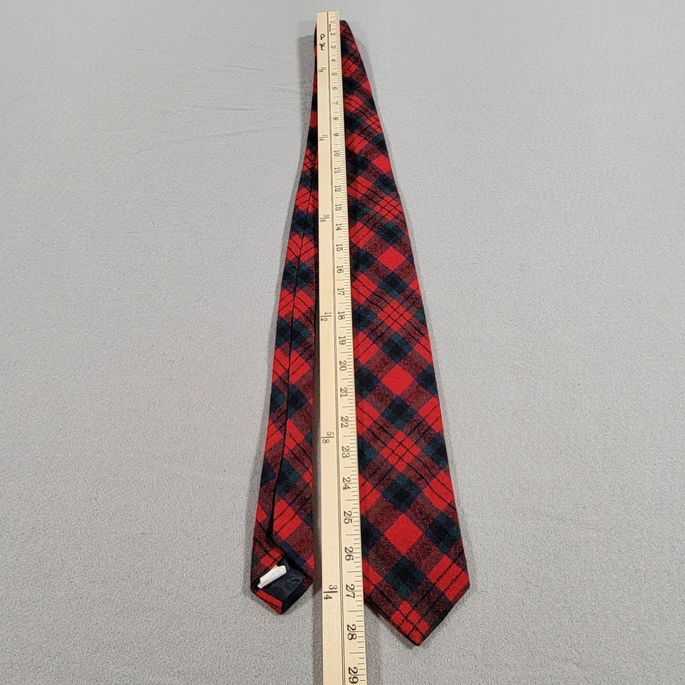Vintage Pendleton Necktie Tartan Plaid 100% Virgin Wool Red Green Navy Men's Tie - Picture 7 of 8